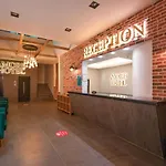 酒店 Hotel Amore 马尔马里斯