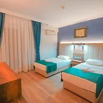 Hotel Amore 酒店