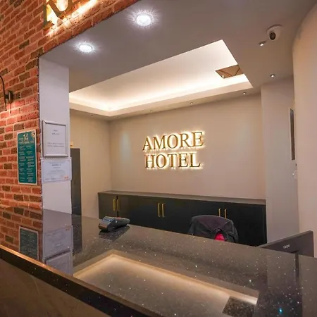 Hotel Amore Hotell 3*