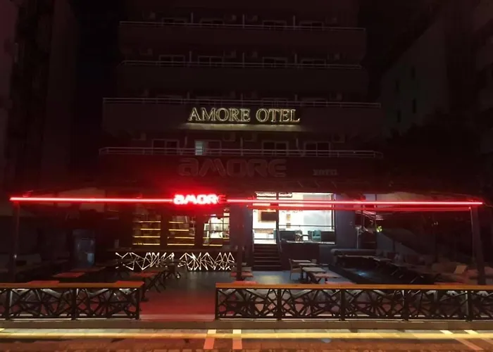 Szálloda Hotel Amore