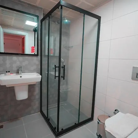 Hotel Amore 酒店 3*