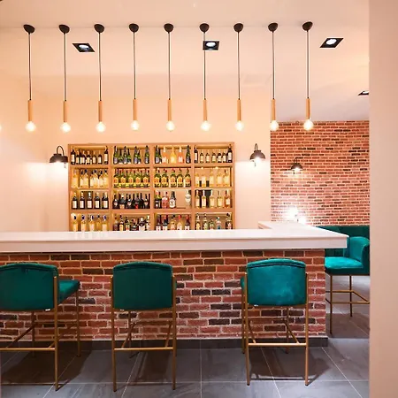 Hotel Amore 酒店 3*