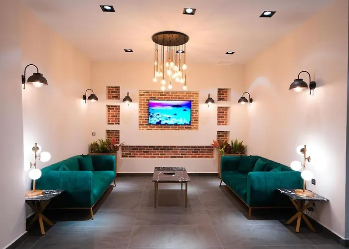 Hotel Amore Отель 3*